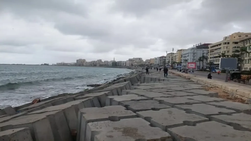 تحسن نسبي في أحوال طقس الإسكندرية اليوم وارتفاع تدريجي في درجات الحرارة